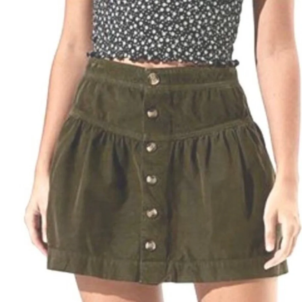 American Eagle Outfitters Women's Dark Green Mini Skirt